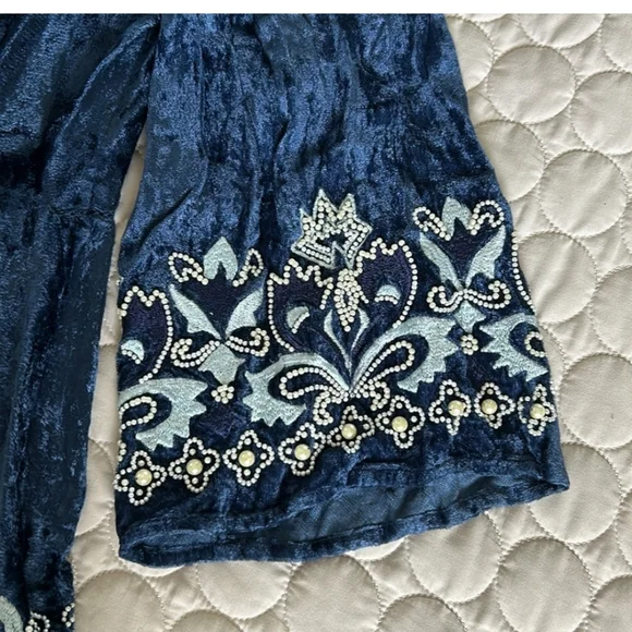 Blue Velvet Dress with Embroidered Details - Picture 4 of 8